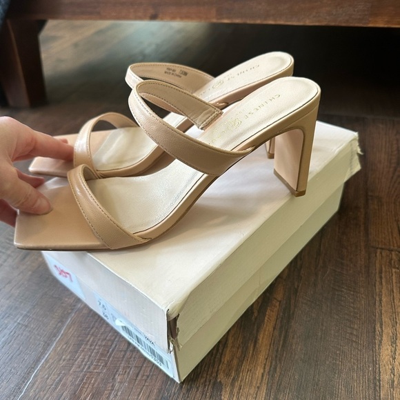 Chinese Laundry | Yaya Nude Heel - Picture 5 of 8